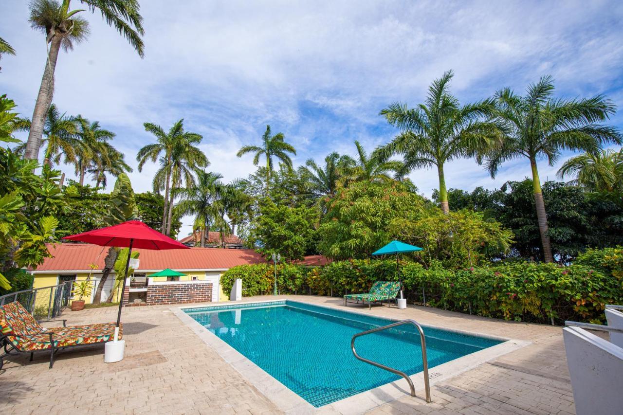 Harbour View Boutique Hotel & Yoga Retreat Belize City Exterior photo